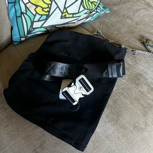 Alyx adjustable buckle belt